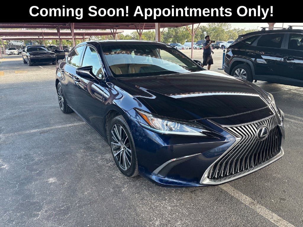 Used 2022 Lexus ES 350 w/ Premium Package