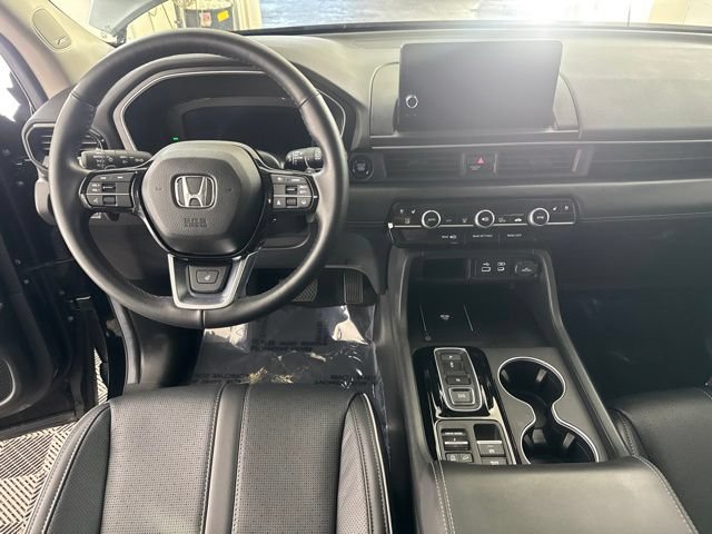 Certified 2025 Honda Pilot Elite image 35