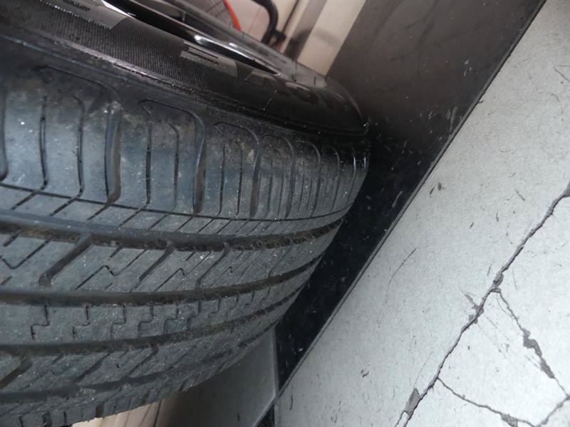 Used 2025 Nissan Sentra SV FWD image 33