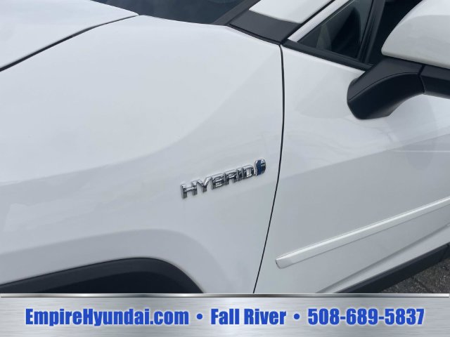 Used 2021 Toyota RAV4 XLE w/ Protection Package (TMS) AWD/4WD image 13