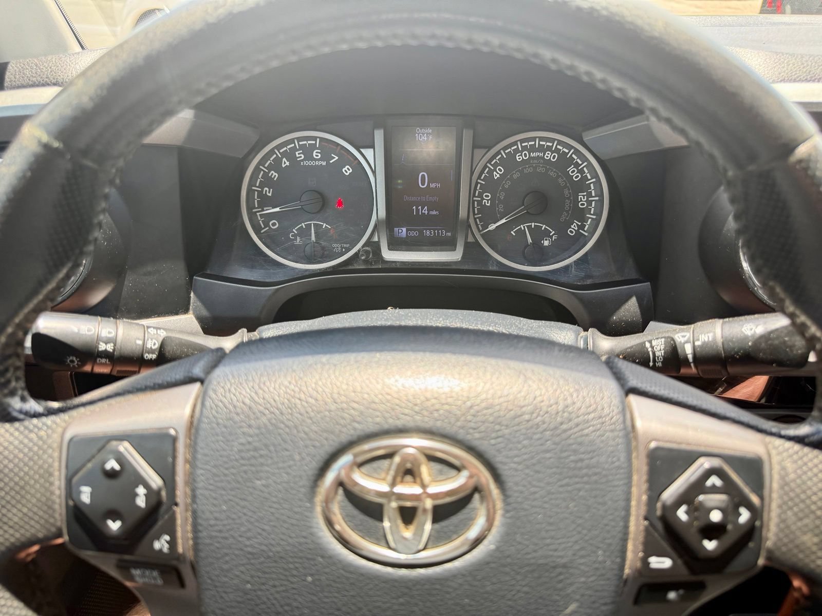 Used 2018 Toyota Tacoma SR5 AWD/4WD image 21