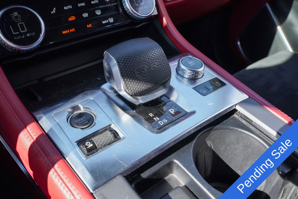 Used 2022 Jaguar F-PACE SVR AWD/4WD image 20