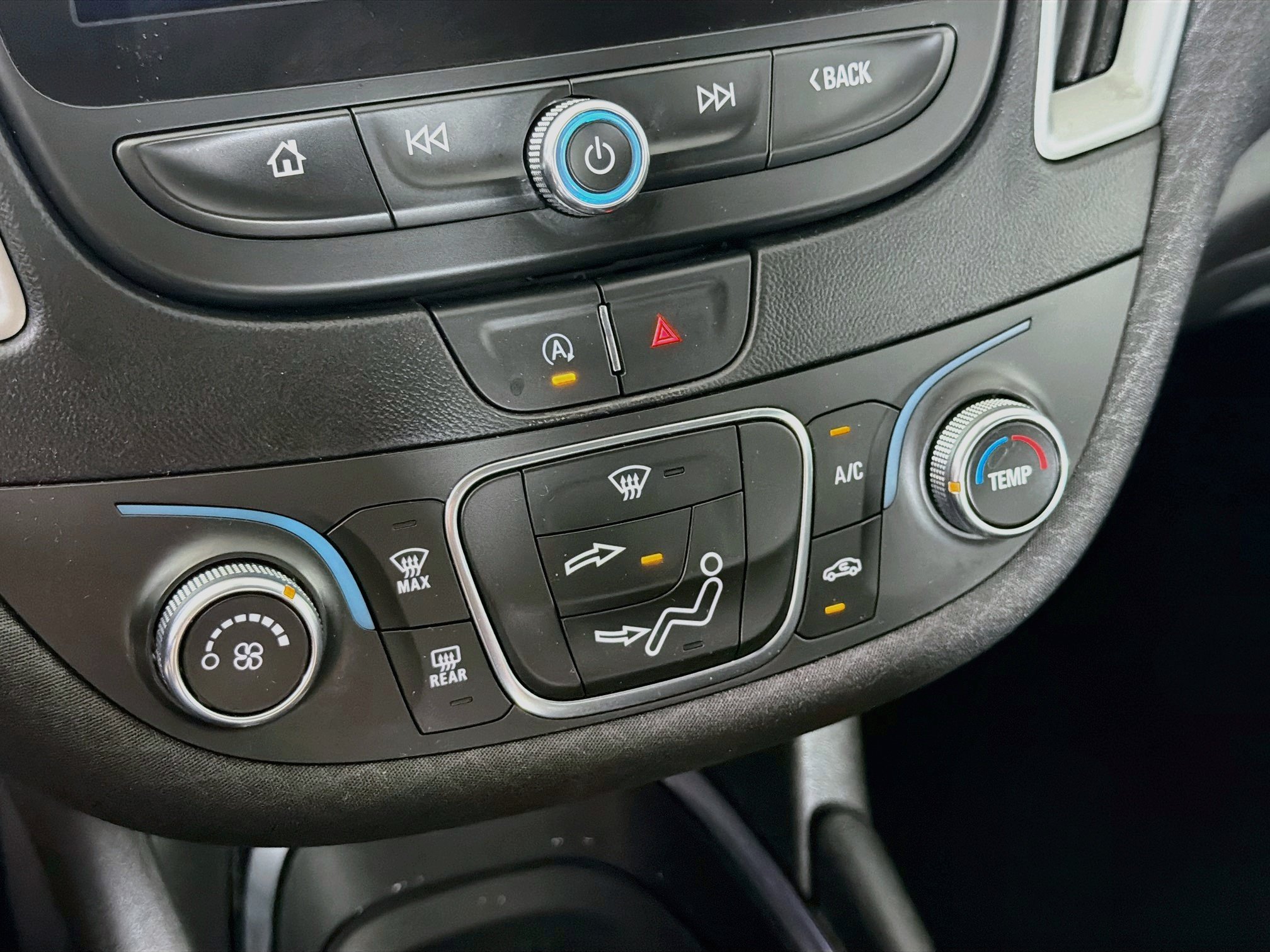 Used 2022 Chevrolet Malibu RS FWD image 24