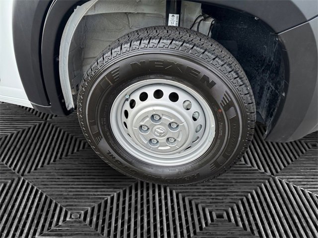 Used 2025 RAM ProMaster 2500 w/ Power Group image 14