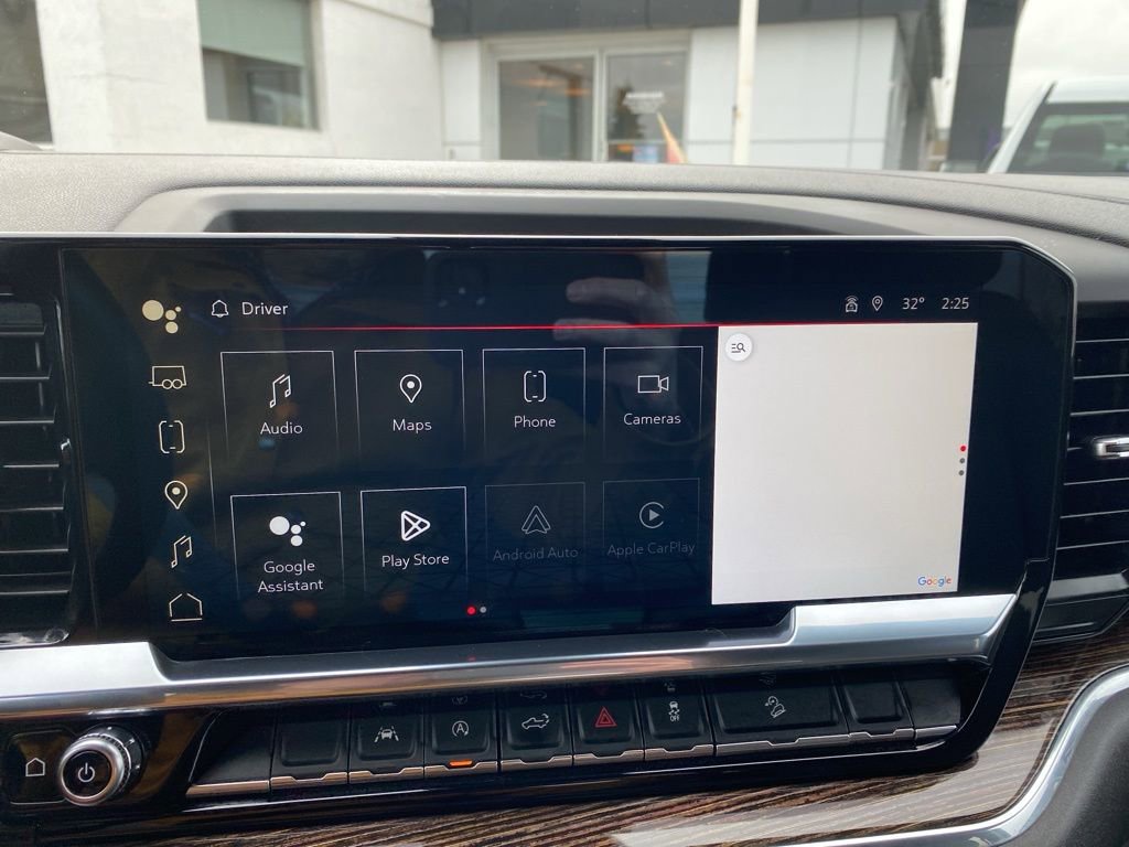 Used 2024 GMC Sierra 1500 Elevation image 17