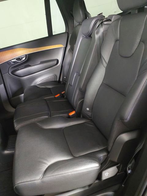 Used 2021 Volvo XC90 T8 Inscription Expression w/ Advanced Package AWD/4WD image 10