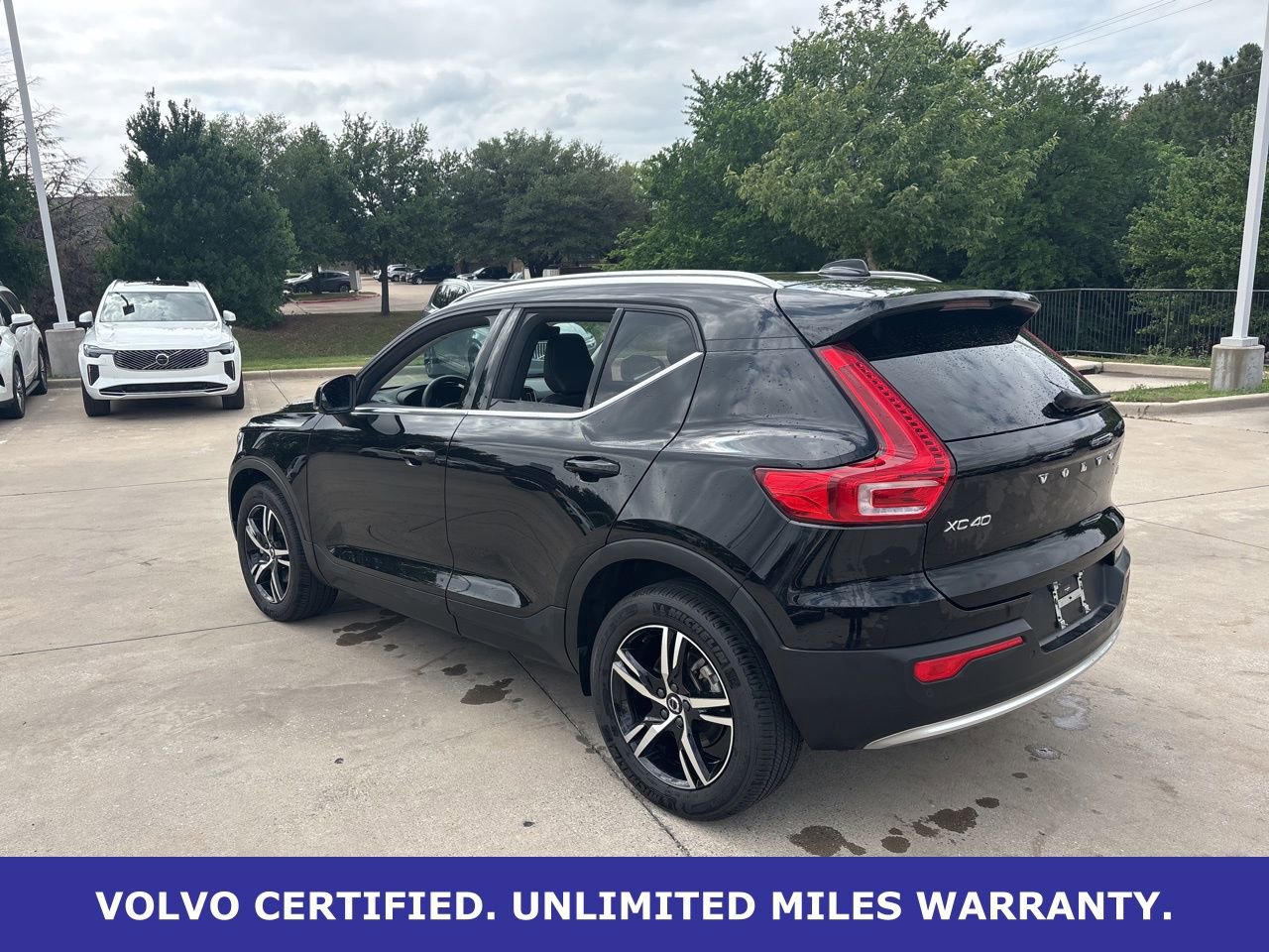 Certified 2025 Volvo XC40 B5 Core AWD/4WD image 7