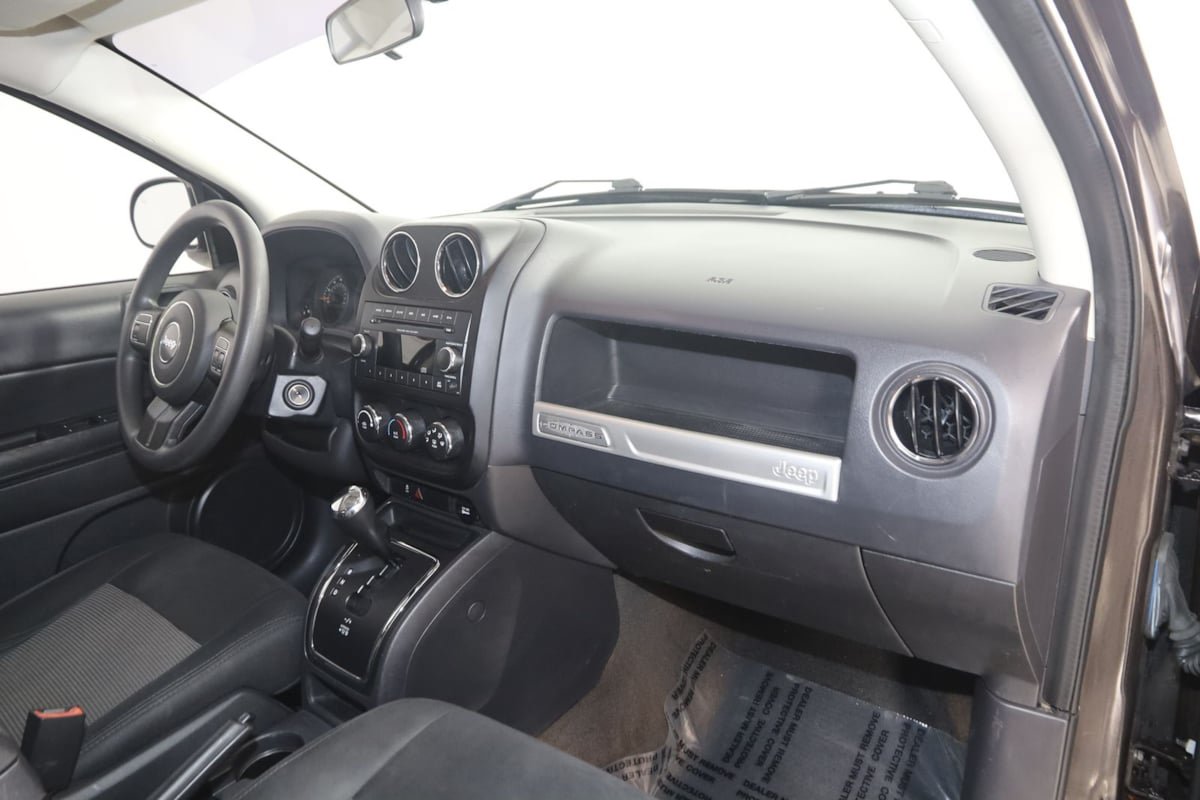 Used 2014 Jeep Compass Sport w/ Power Value Group FWD image 26
