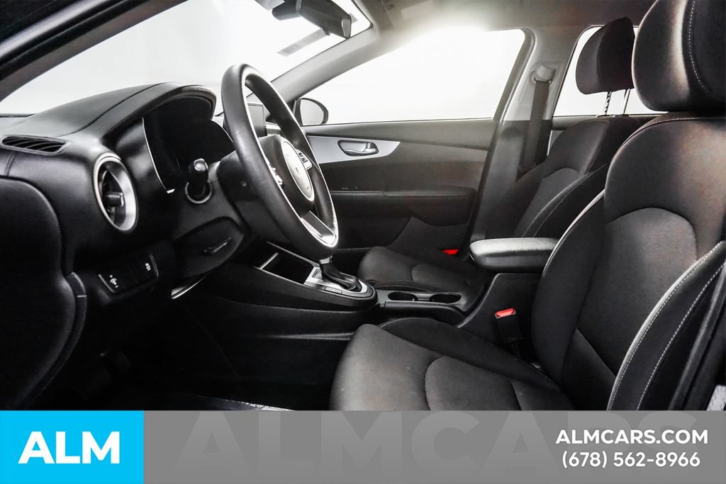 Used 2024 Kia Forte LXS FWD image 16
