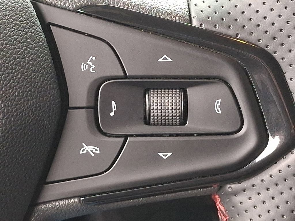 Used 2026 Chevrolet TrailBlazer RS w/ Driver Confidence Package AWD/4WD image 22