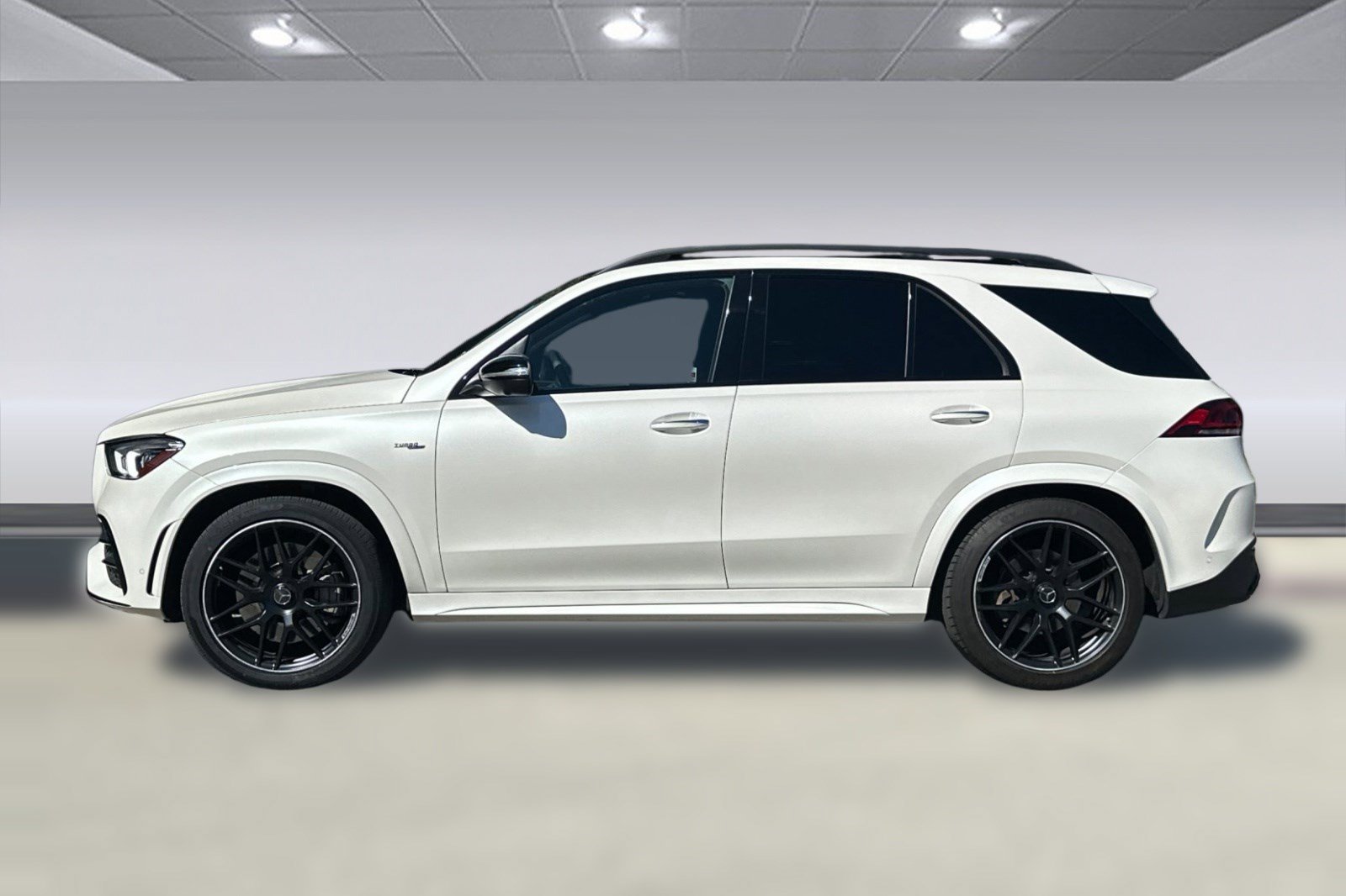 Used 2022 Mercedes-Benz GLE 53 AMG 4MATIC image 2