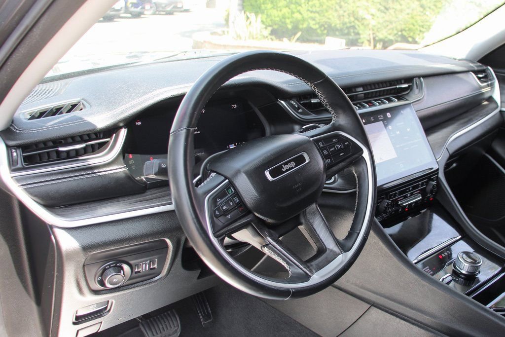 Used 2021 Jeep Grand Cherokee L Limited AWD/4WD image 20