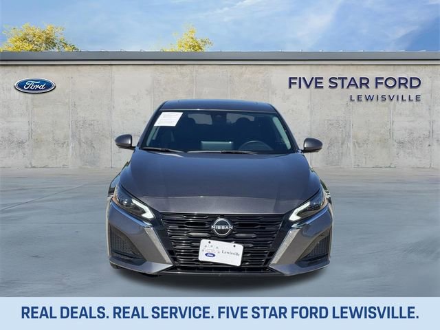 Used 2024 Nissan Altima 2.5 SL FWD image 7