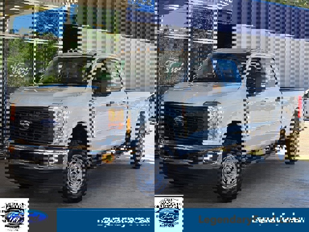 New 2026 Ford F250 XL w/ XL Chrome Package image 1