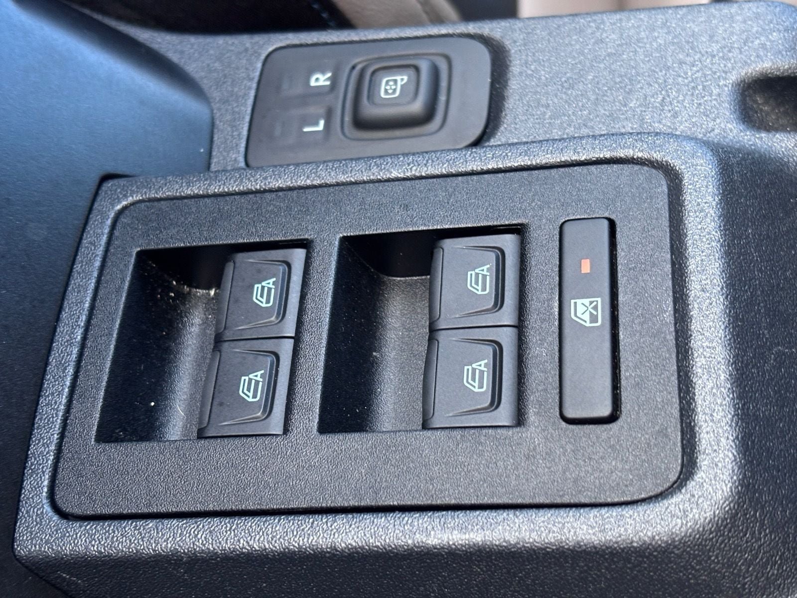Used 2022 Ford Bronco Wildtrak AWD/4WD image 36