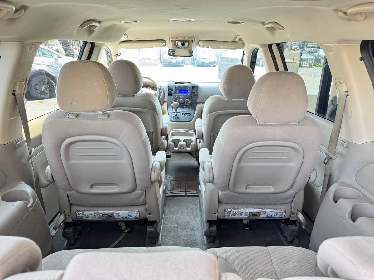 Used 2012 Kia Sedona LX w/ PWR Pkg FWD image 23