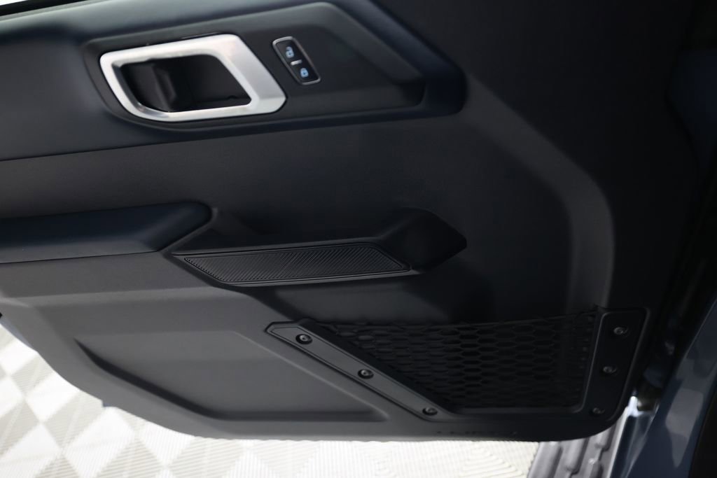 Used 2025 Ford Bronco Heritage Edition image 15