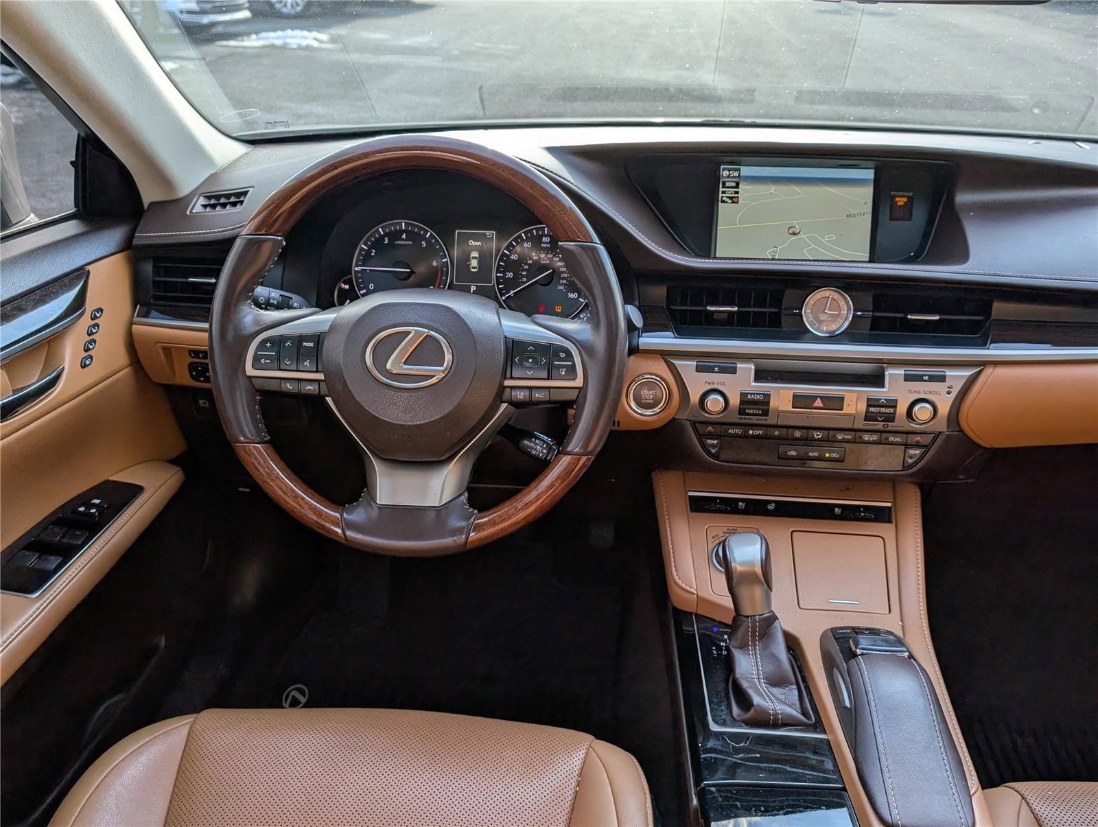 Used 2018 Lexus ES 350 w/ Navigation System Package image 14