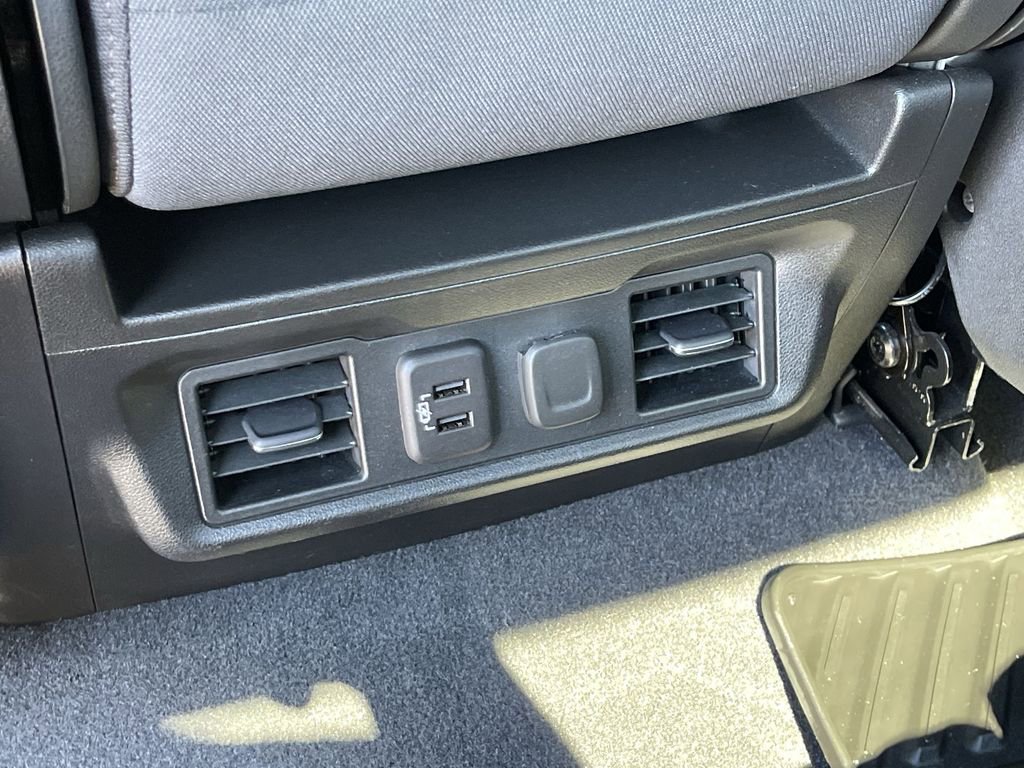 Used 2022 GMC Sierra 2500 SLE w/ SLE Value Package; image 22