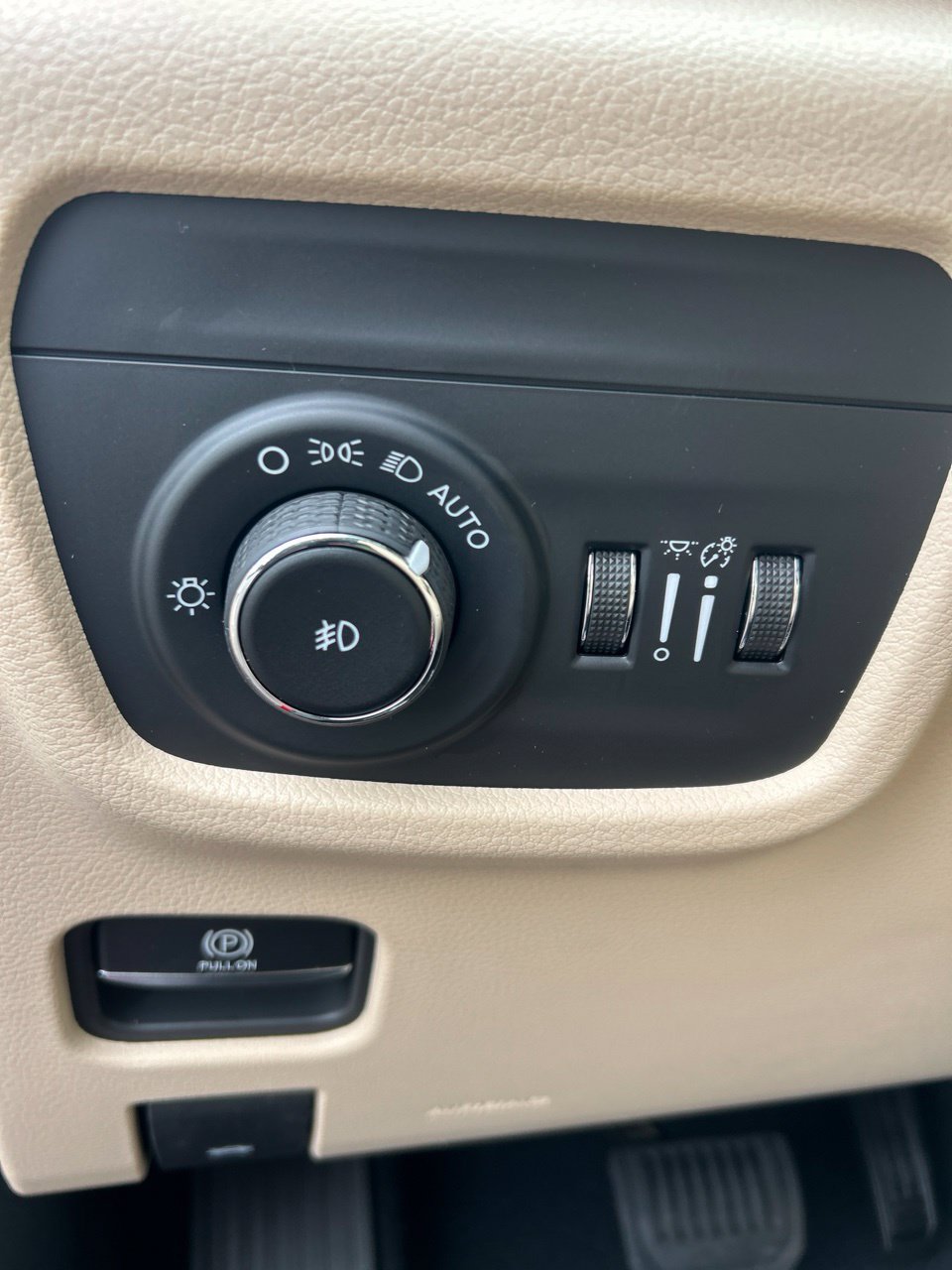 New 2027 Jeep Grand Cherokee Limited AWD/4WD image 18