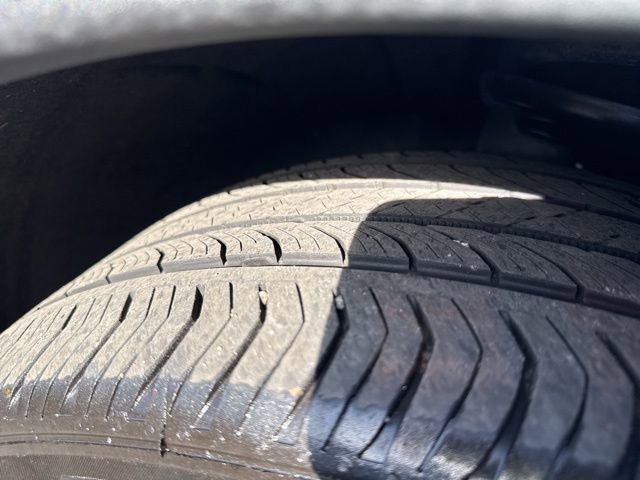 Used 2022 Cadillac XT4 Premium Luxury w/ Technology Package image 14