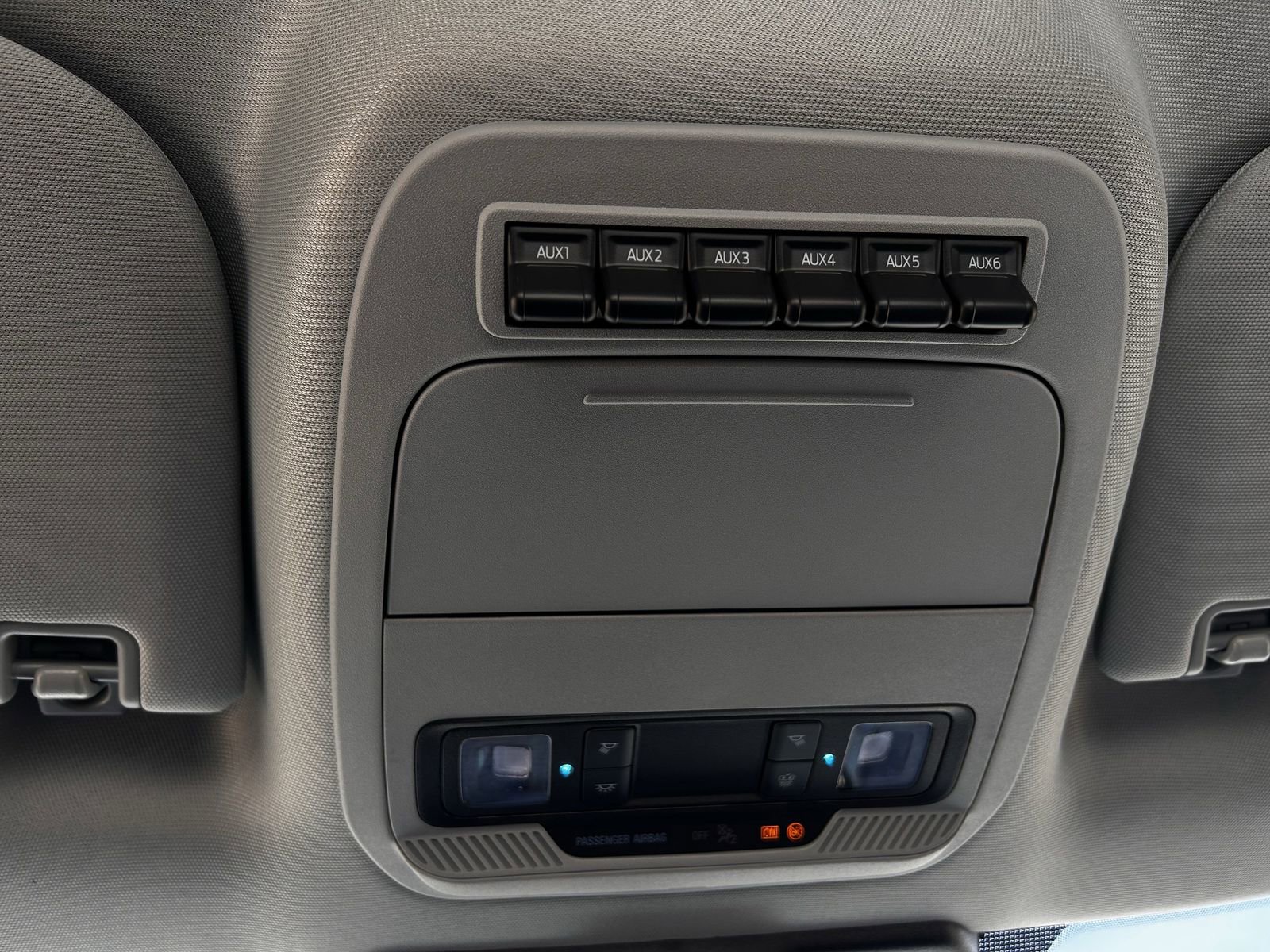 New 2026 Ford F600 4x4 Regular Cab Super Duty w/ XL Chrome Package image 19