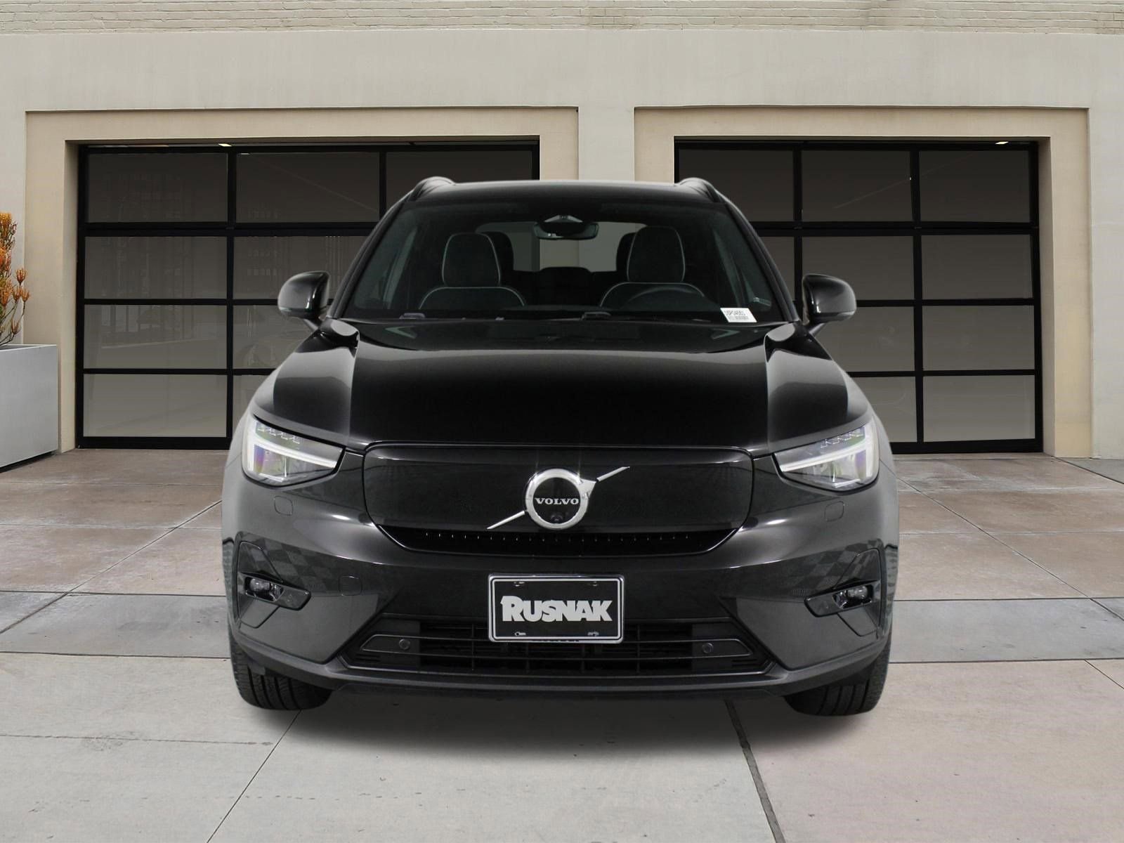 Certified 2023 Volvo XC40 Recharge Ultimate image 6