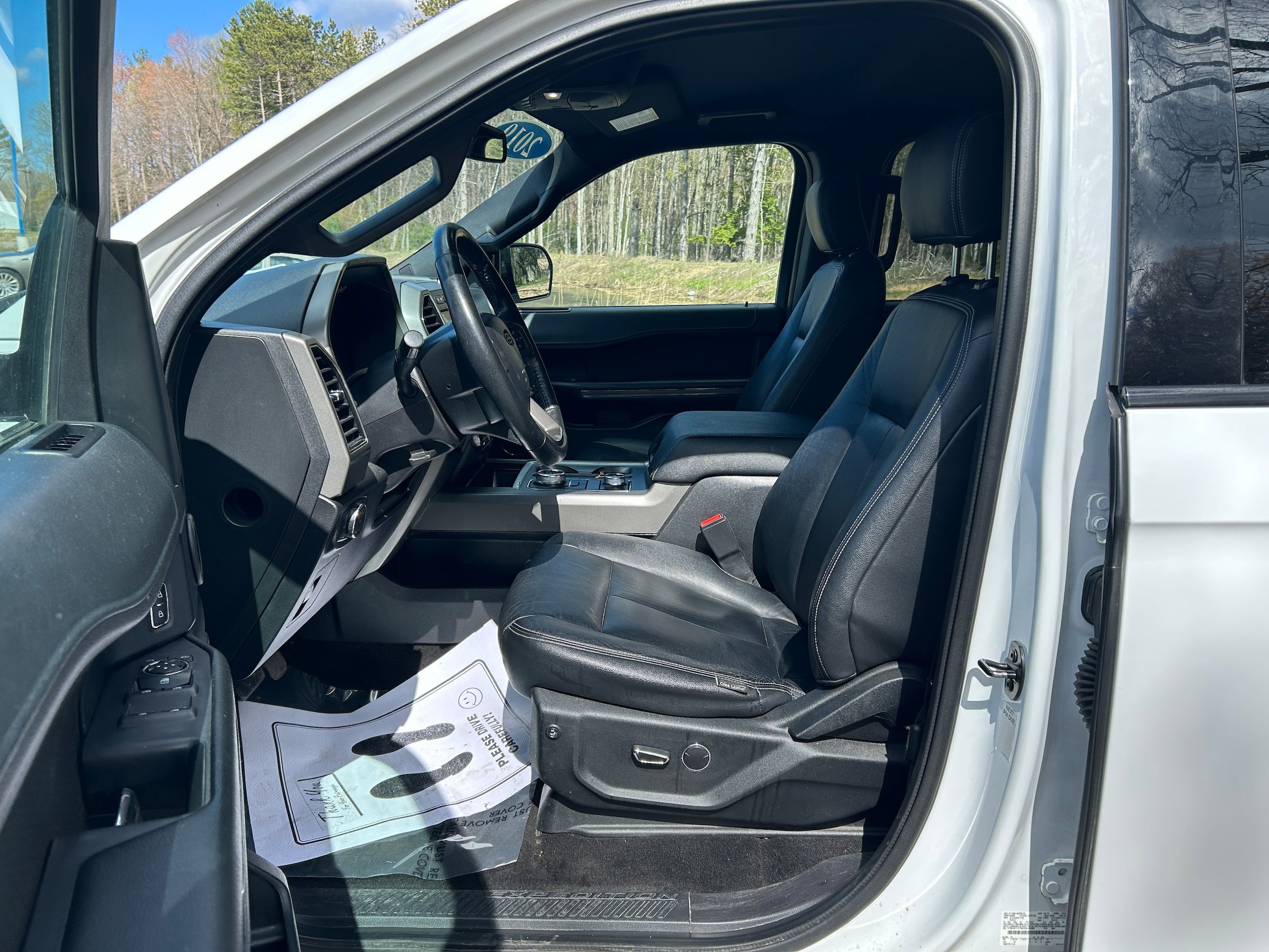 Used 2019 Ford Expedition Max XLT AWD/4WD image 4