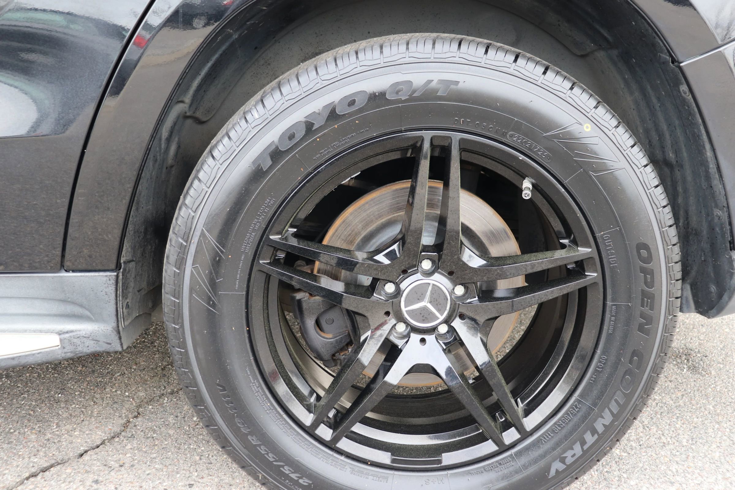 Used 2017 Mercedes-Benz GLS 450 4MATIC w/ Premium Package image 20