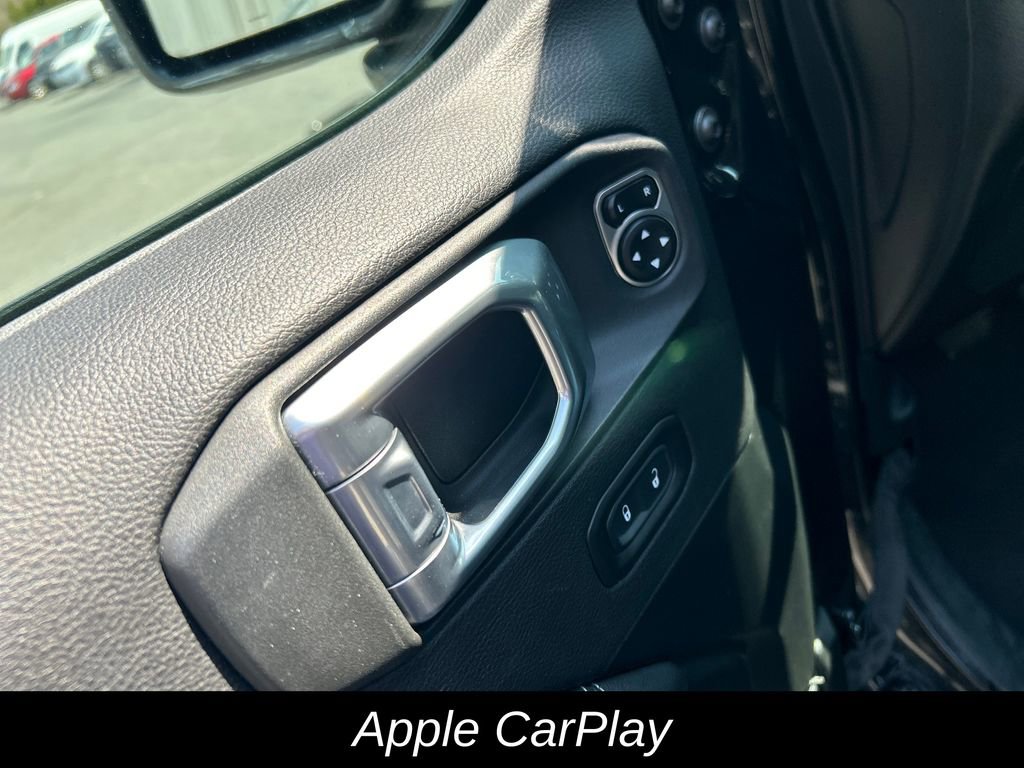 Used 2021 Jeep Wrangler Unlimited Sahara w/ Dual Top Group image 13