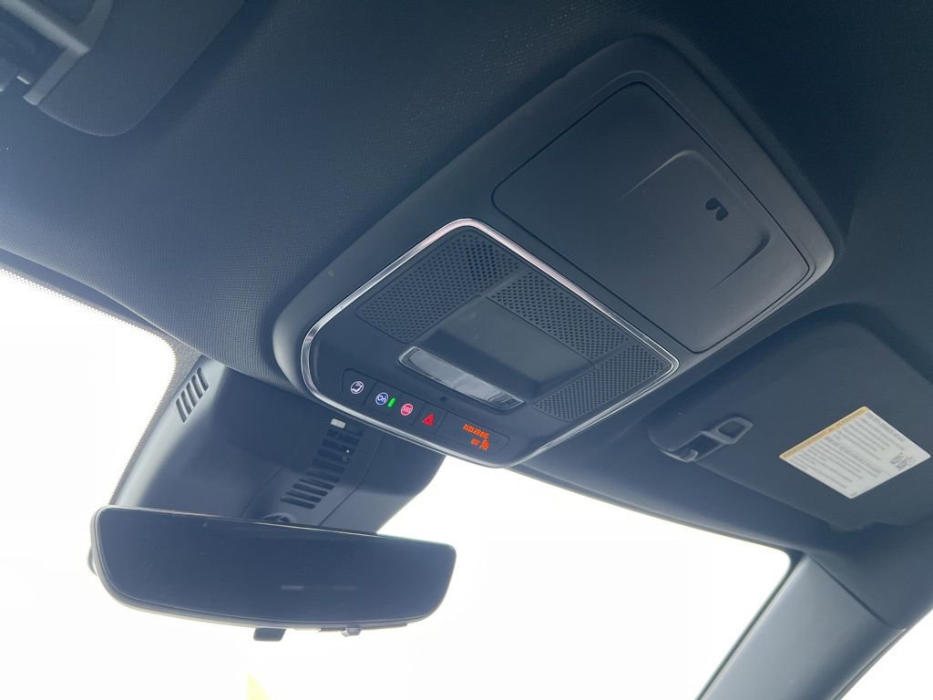 Used 2025 Chevrolet Traverse RS w/ LPO, Floor Liner Package image 24