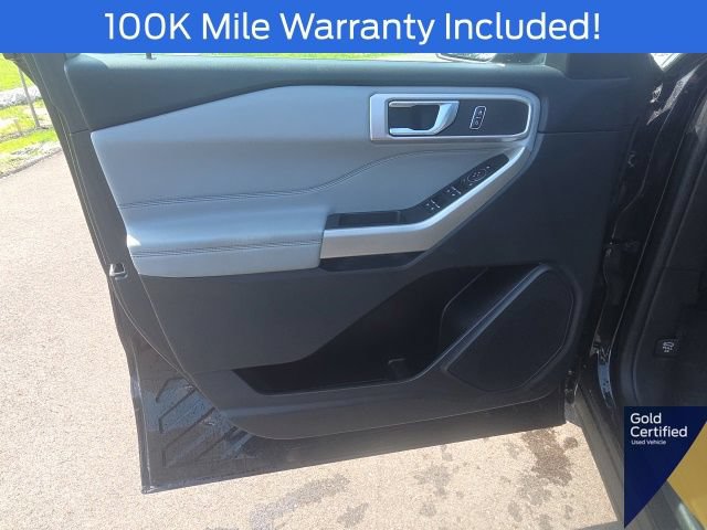 Used 2024 Ford Explorer XLT w/ Equipment Group 202A AWD/4WD image 27