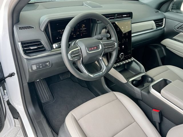 New 2026 GMC Terrain Elevation w/ Elevation Premium Package AWD/4WD image 6