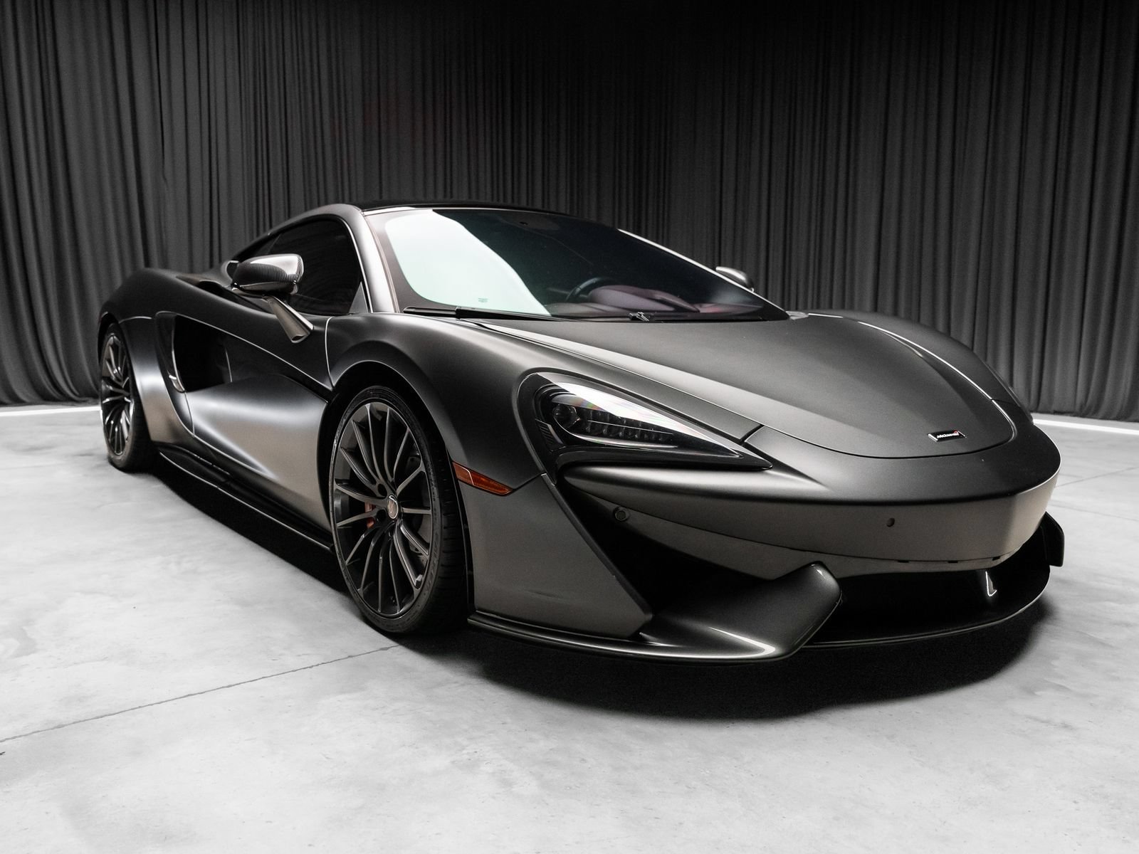 Used 2017 McLaren 570S RWD image 21