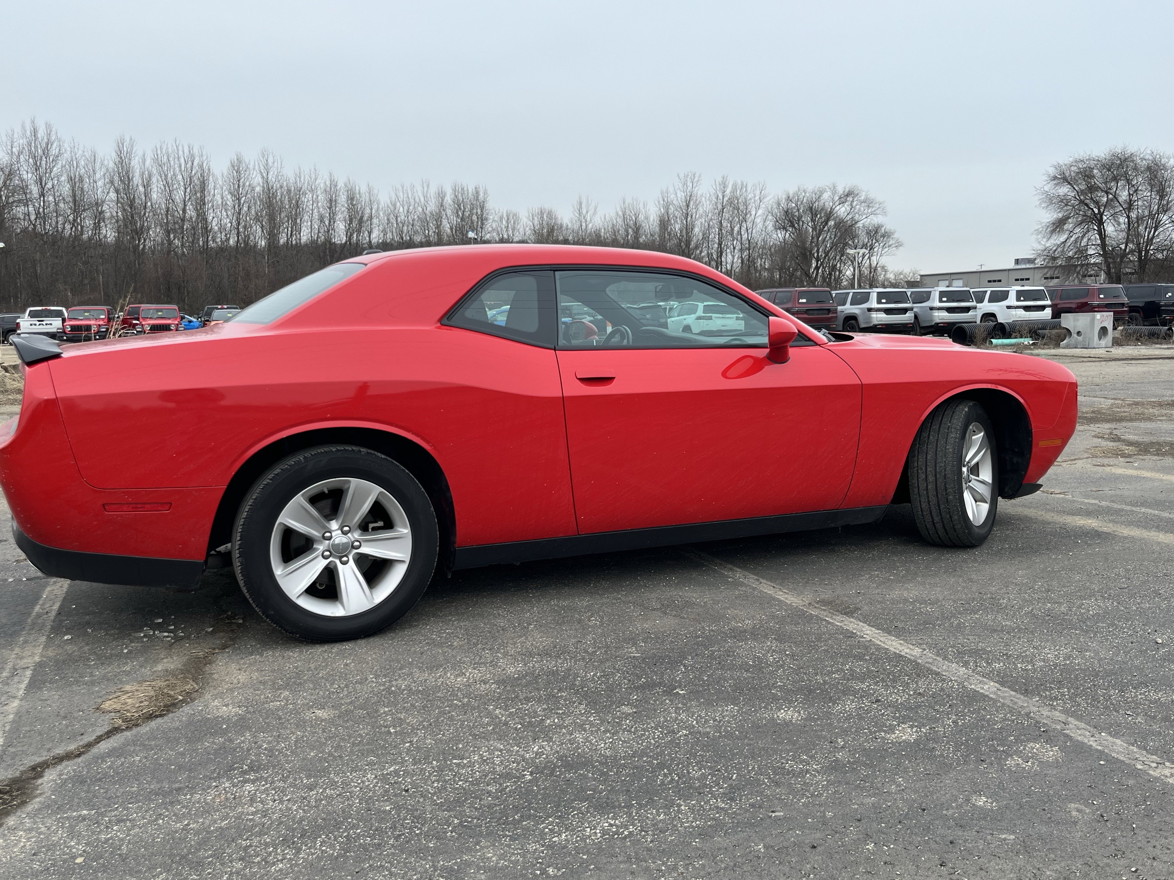 Used 2023 Dodge Challenger SXT image 8