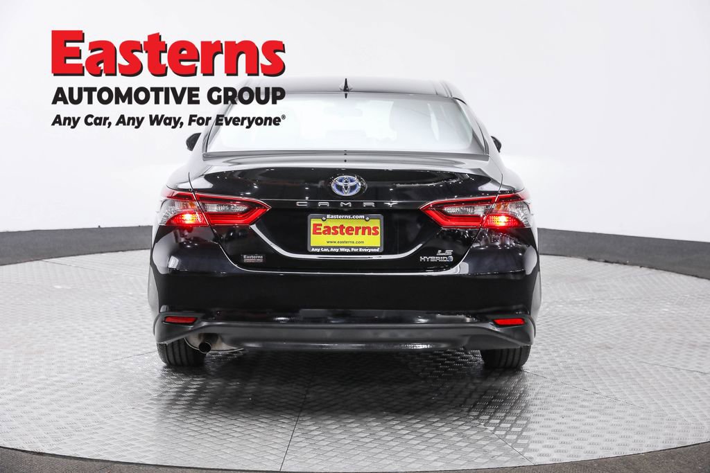 Used 2024 Toyota Camry LE FWD image 6