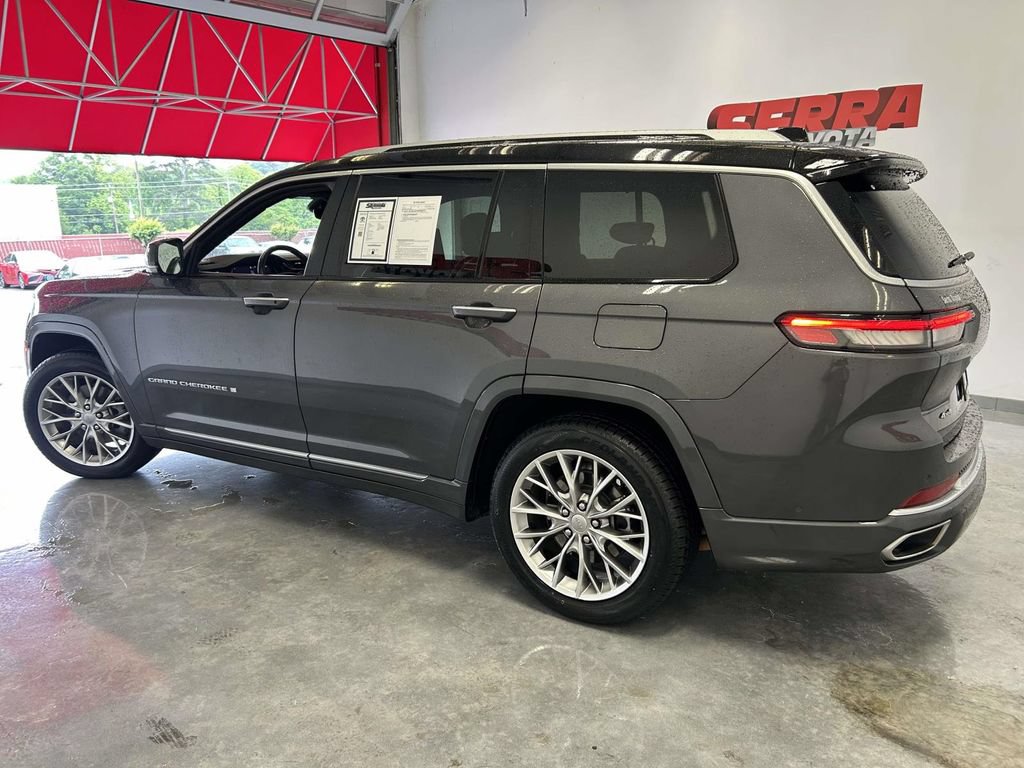 Used 2023 Jeep Grand Cherokee L Summit w/ Rear Seat Video Group I AWD/4WD image 6