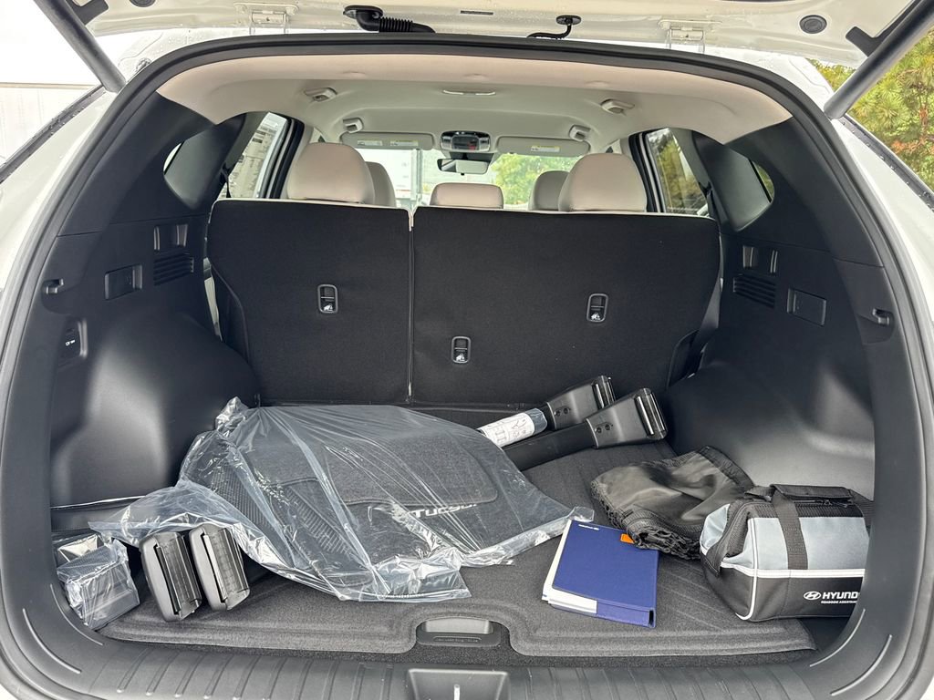 New 2026 Hyundai Tucson SEL image 14