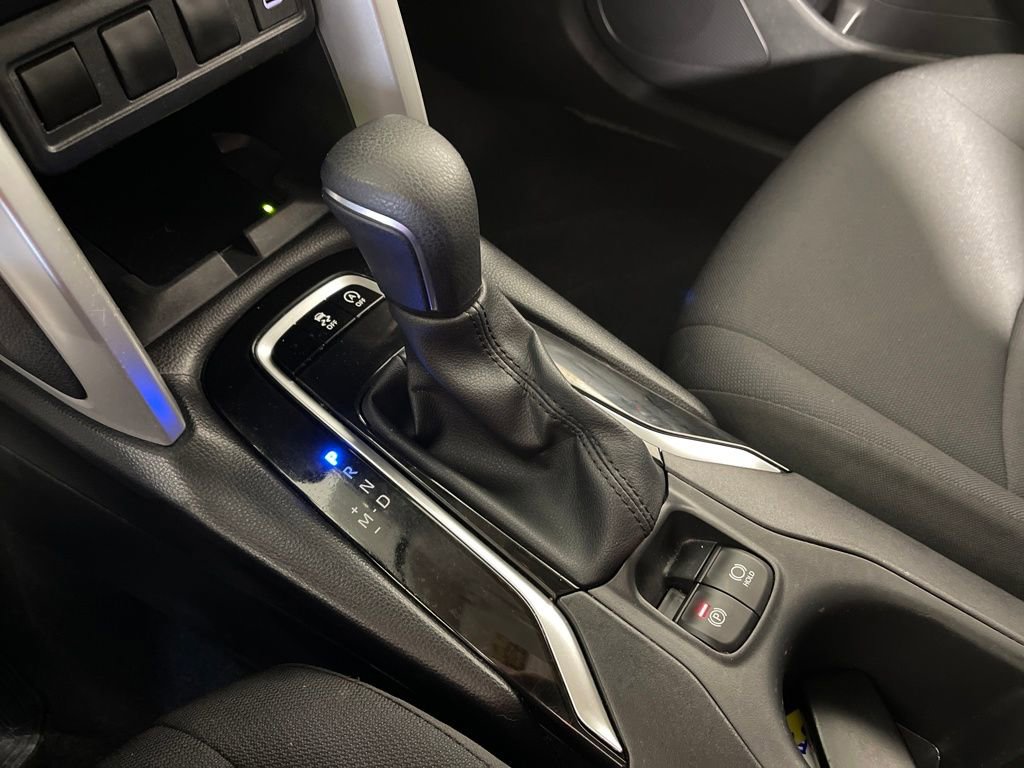 Certified 2025 Toyota Corolla Cross LE image 22