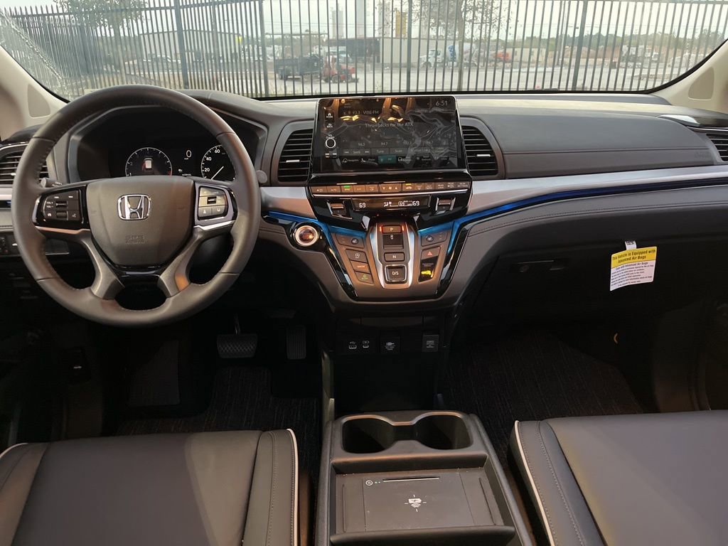 Certified 2026 Honda Odyssey Touring image 16
