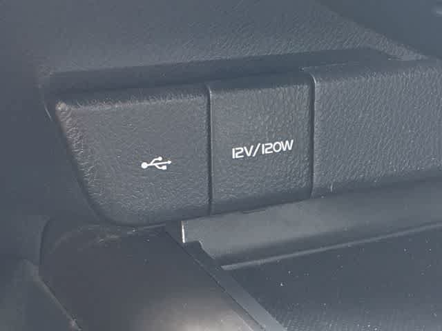 Used 2024 Toyota Camry SE FWD image 32