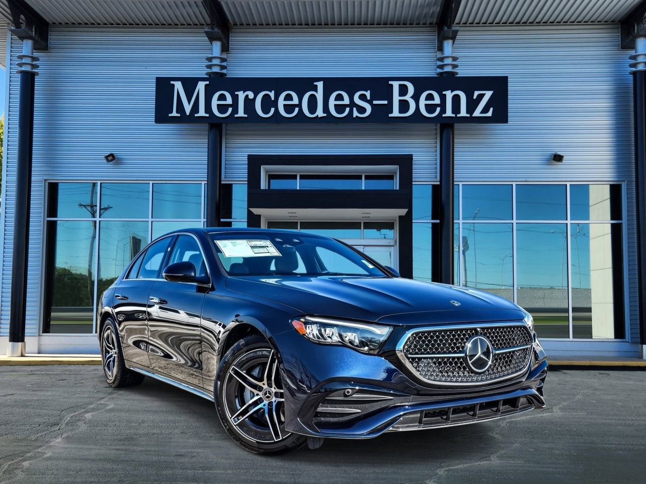 New 2026 Mercedes-Benz E 350 4MATIC image 1