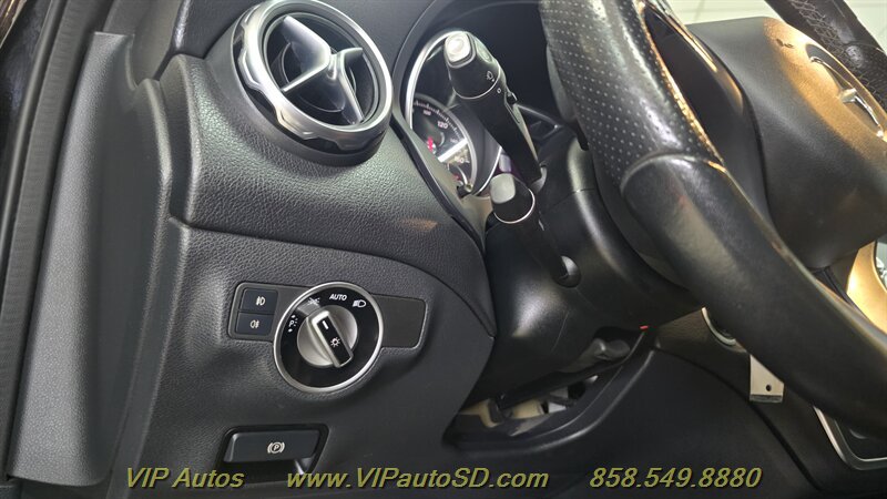 Used 2018 Mercedes-Benz GLA 250 image 22