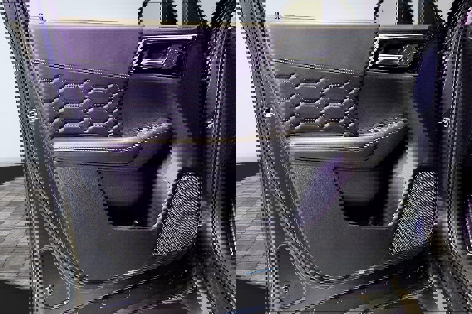 Used 2025 Mitsubishi Outlander SEL image 19