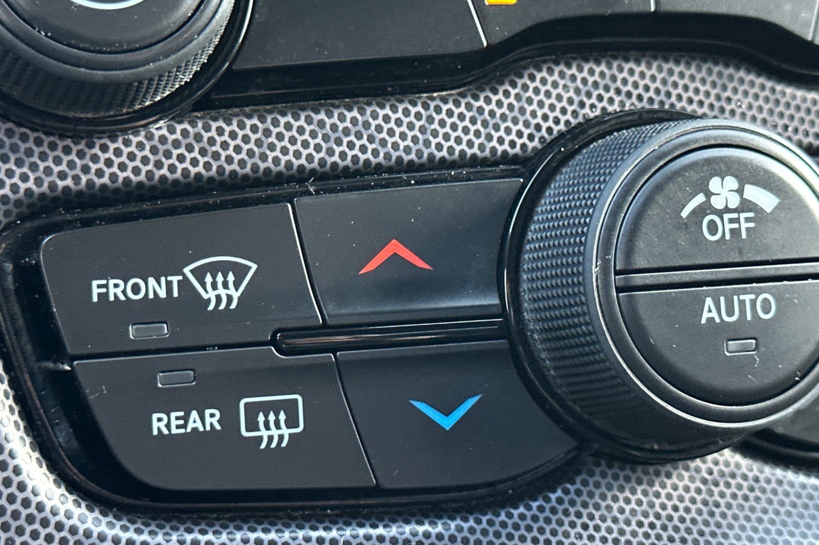 Used 2016 Dodge Challenger R/T Scat Pack image 28