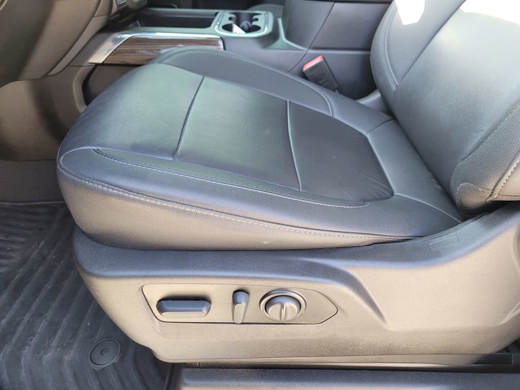 Used 2022 Chevrolet Silverado 2500 LT w/ All Star Edition image 17