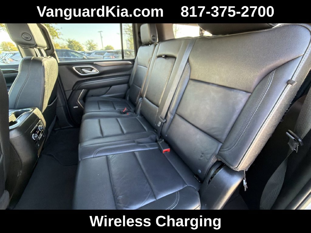 Used 2024 Chevrolet Suburban LT AWD/4WD image 27