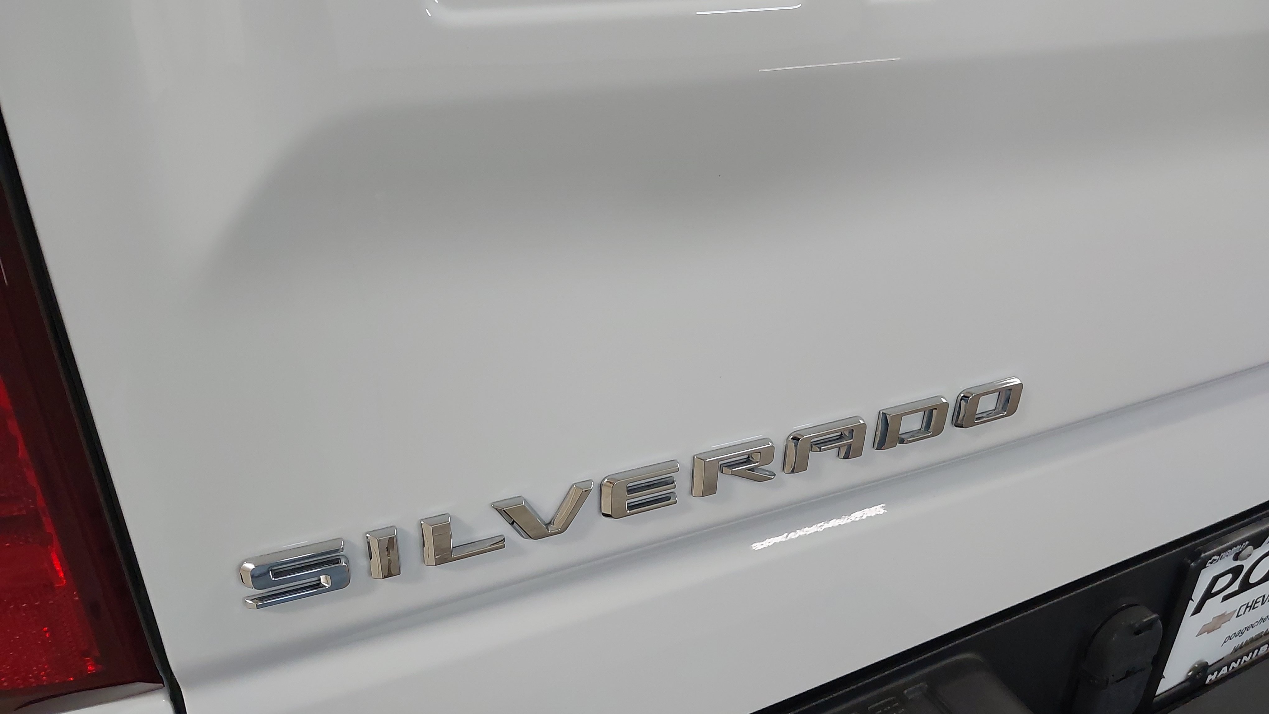 Used 2024 Chevrolet Silverado 1500 LT w/ Protection Package AWD/4WD image 29