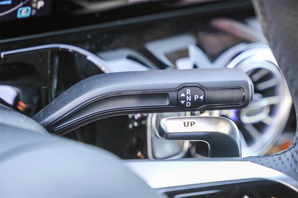 Used 2024 Mercedes-Benz GLA 35 AMG 4MATIC image 24