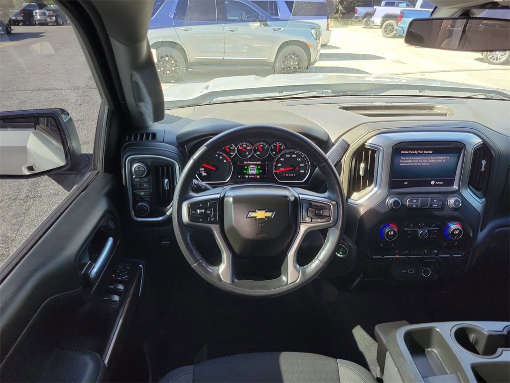 Used 2021 Chevrolet Silverado 1500 LT image 36